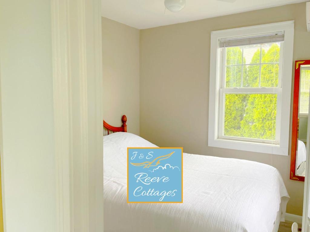 Premier Waterfront Cottage 2 Риверхед Экстерьер фото