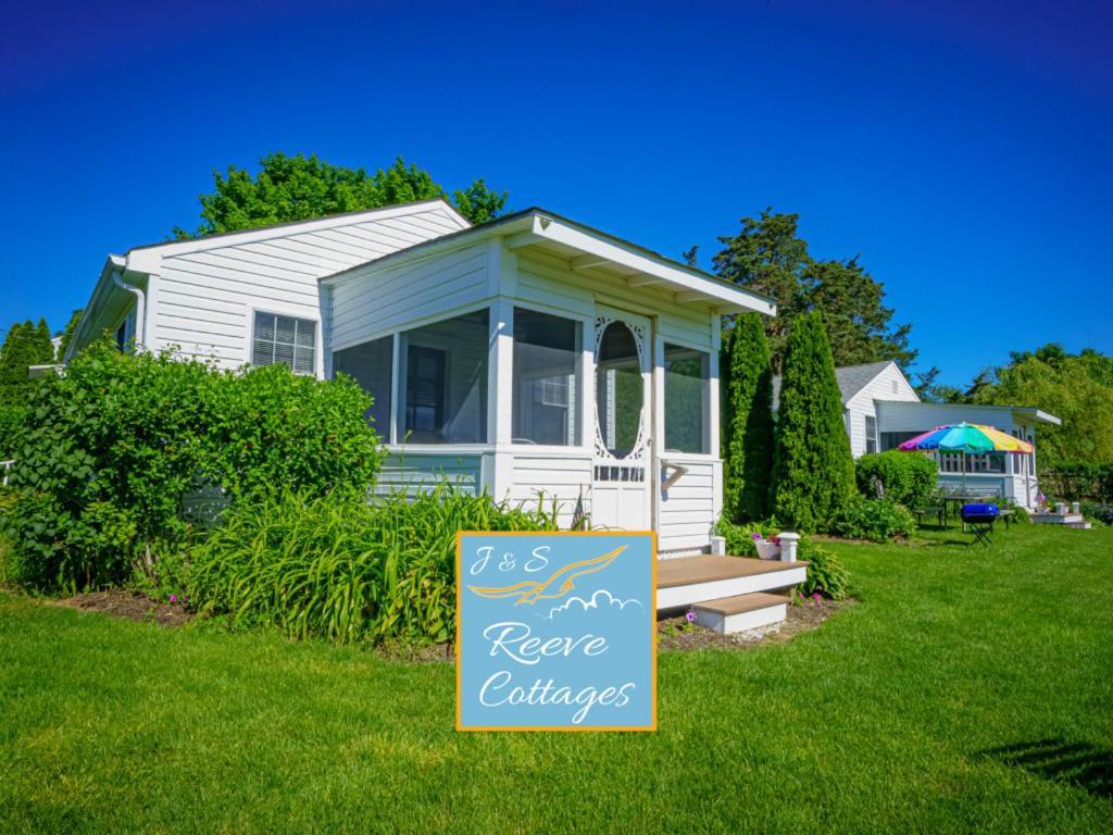 Premier Waterfront Cottage 2 Риверхед Экстерьер фото